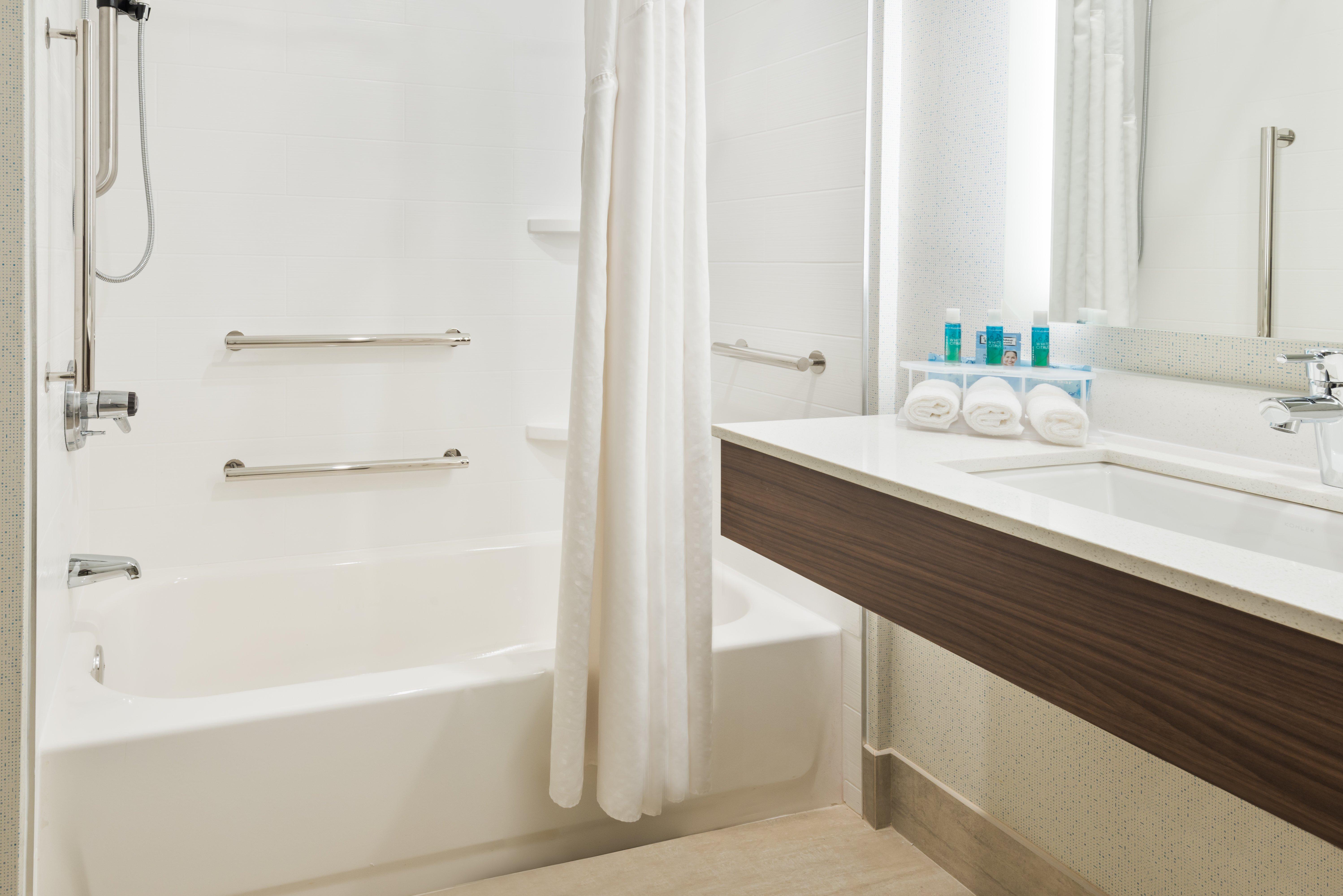 Holiday Inn Express Hotel & Suites Bentonville By Ihg Esterno foto